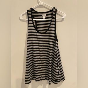 DKNY TOP